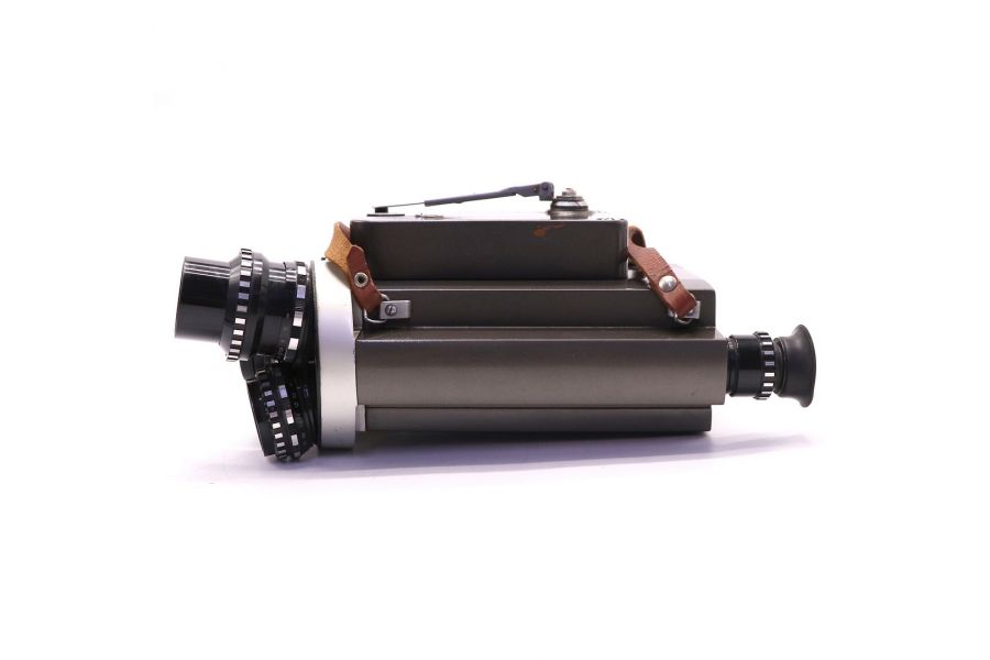 Кинокамера Киев 16У универсальный аппарат (СССР)