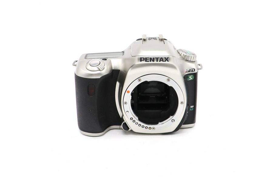 Pentax ist DS body в упаковке