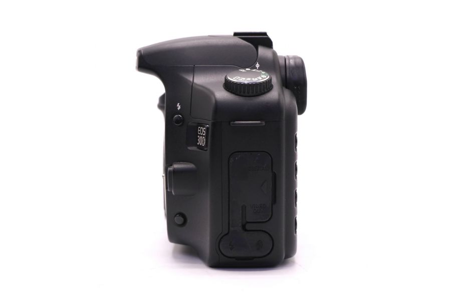 Canon EOS 30D body (Japan)