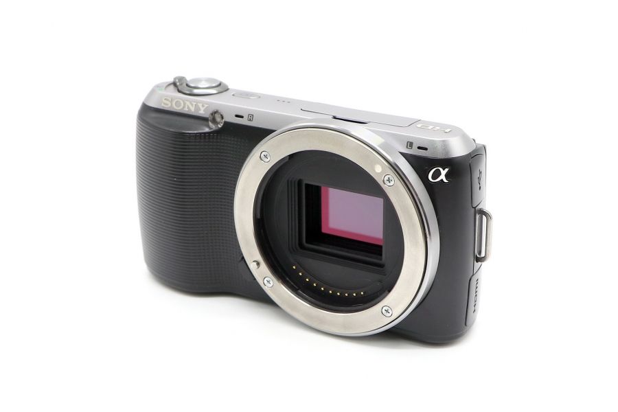 Sony Nex-C3 body в упаковке (пробег 10090 кадров)
