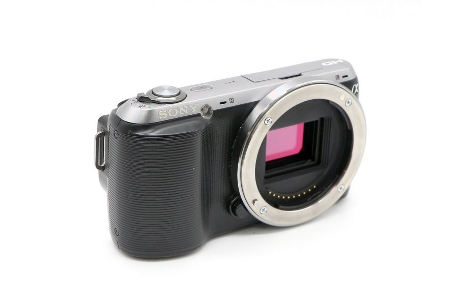 Sony Nex-C3 body в упаковке (пробег 10090 кадров)