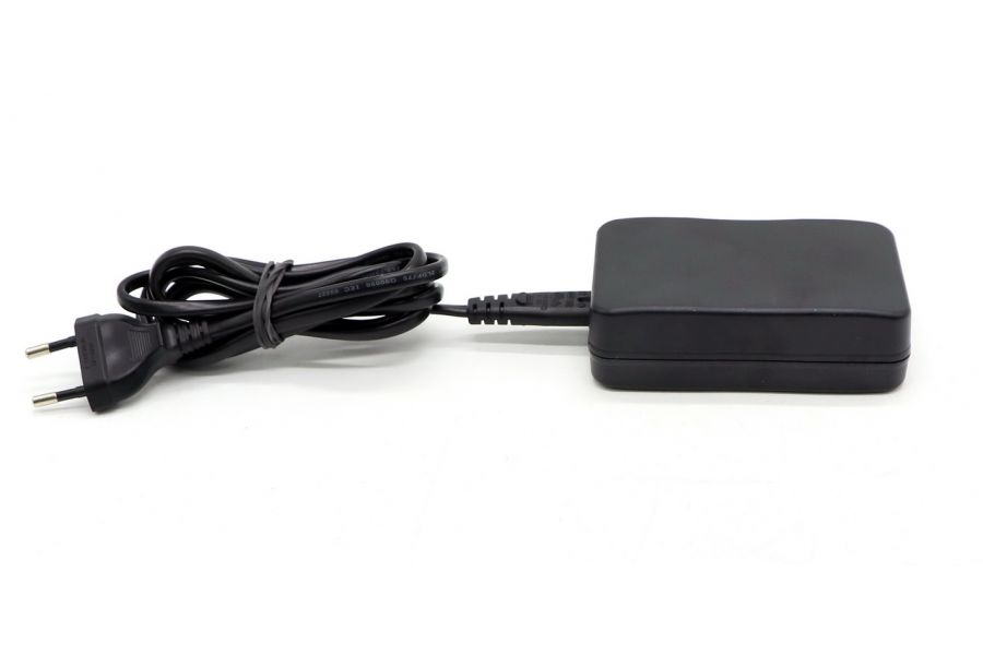 Адаптер питания Canon AC-E4