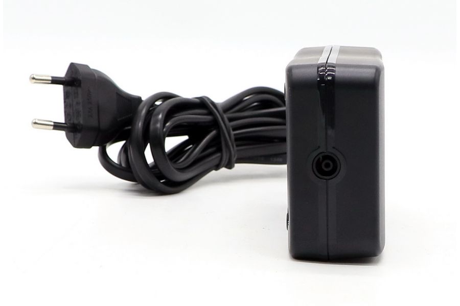 Адаптер питания Canon AC-E4