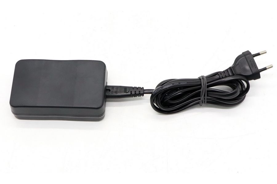 Адаптер питания Canon AC-E4