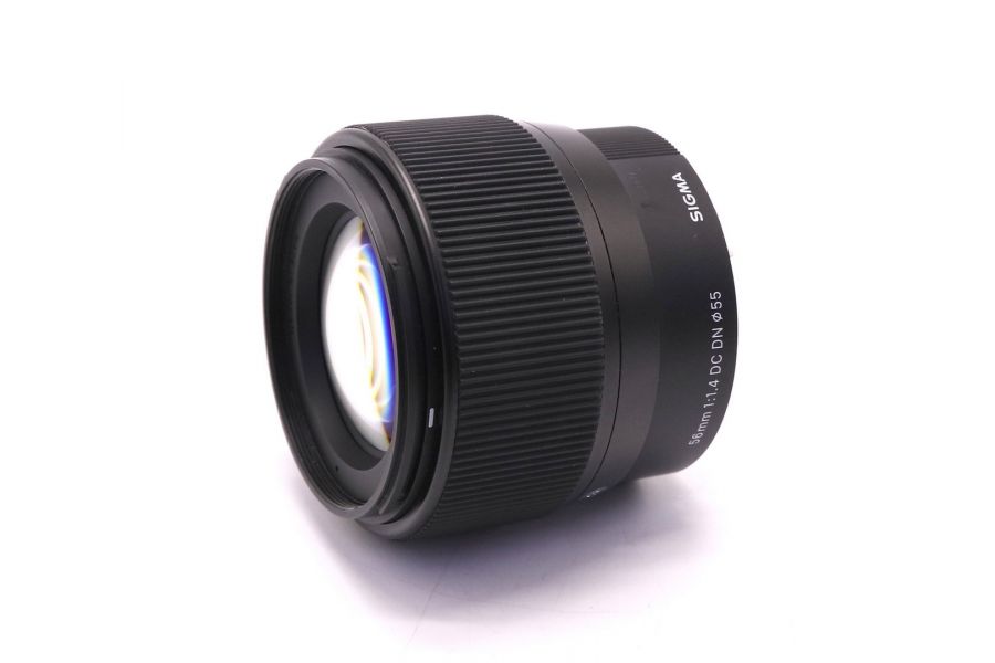 Sigma 56mm f/1.4 DC DN Contemporary Sony E в упаковке