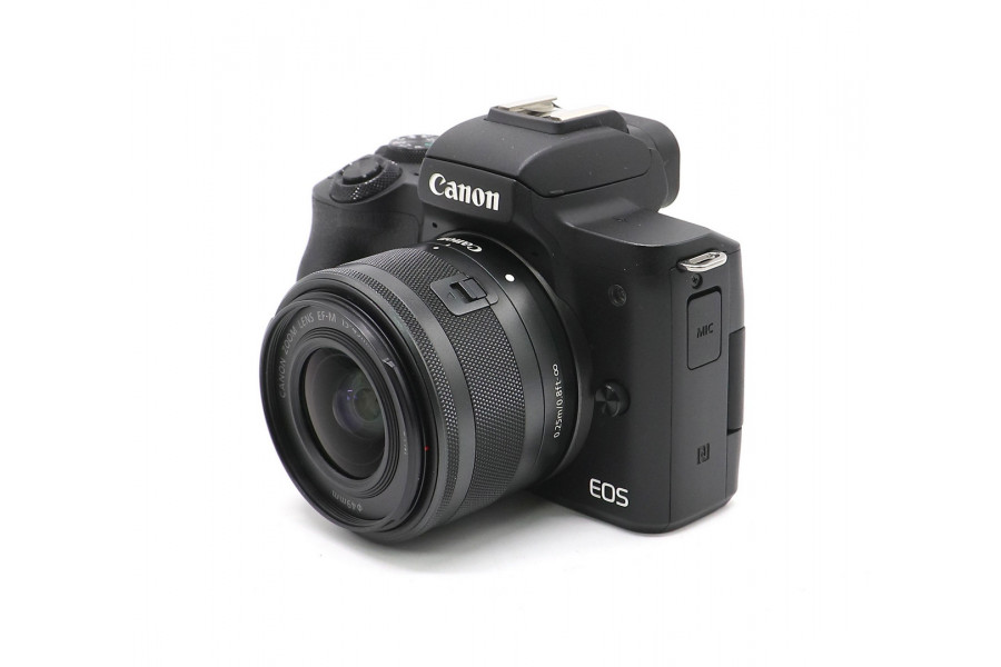 Canon EOS M50 kit в упаковке (пробег 1895 кадров)