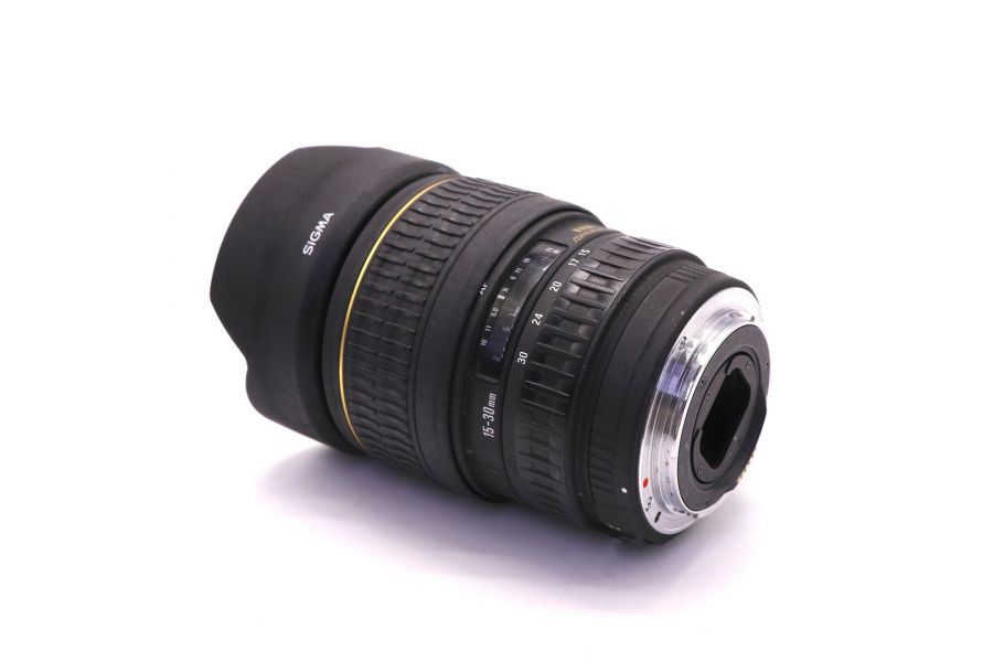 Sigma AF 15-30mm f/3.5-4.5 EX DG Aspherical