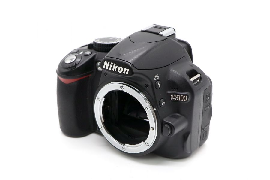 Nikon D3100 body в упаковке (пробег 1965 кадров)