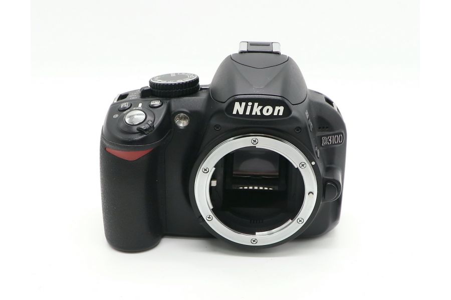 Nikon D3100 body в упаковке (пробег 1965 кадров)