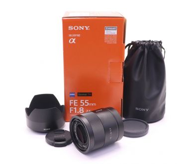 Sony Sonnar T* FE 55mm F1.8 ZA в упаковке