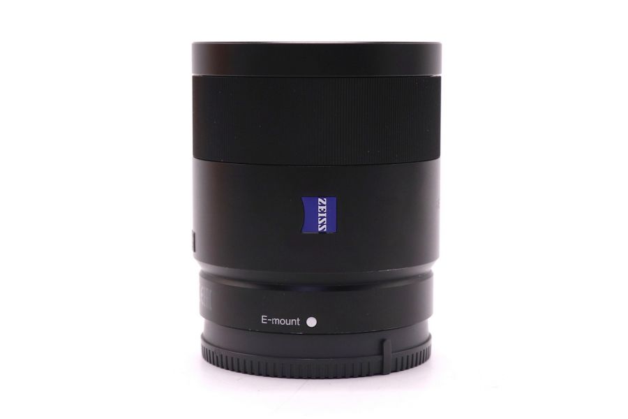 Sony Sonnar T* FE 55mm F1.8 ZA в упаковке