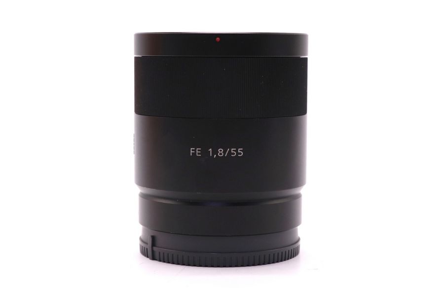 Sony Sonnar T* FE 55mm F1.8 ZA в упаковке