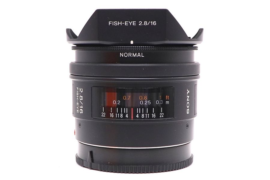 Sony 16mm f/2.8 Fisheye (SAL-16F28) в упаковке