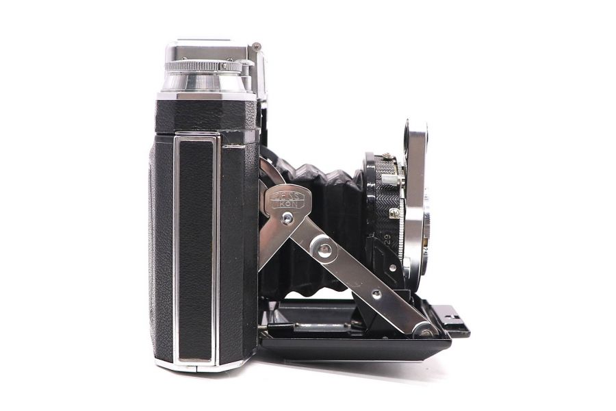 Zeiss Ikon Super Ikonta 533/16 (Germany)