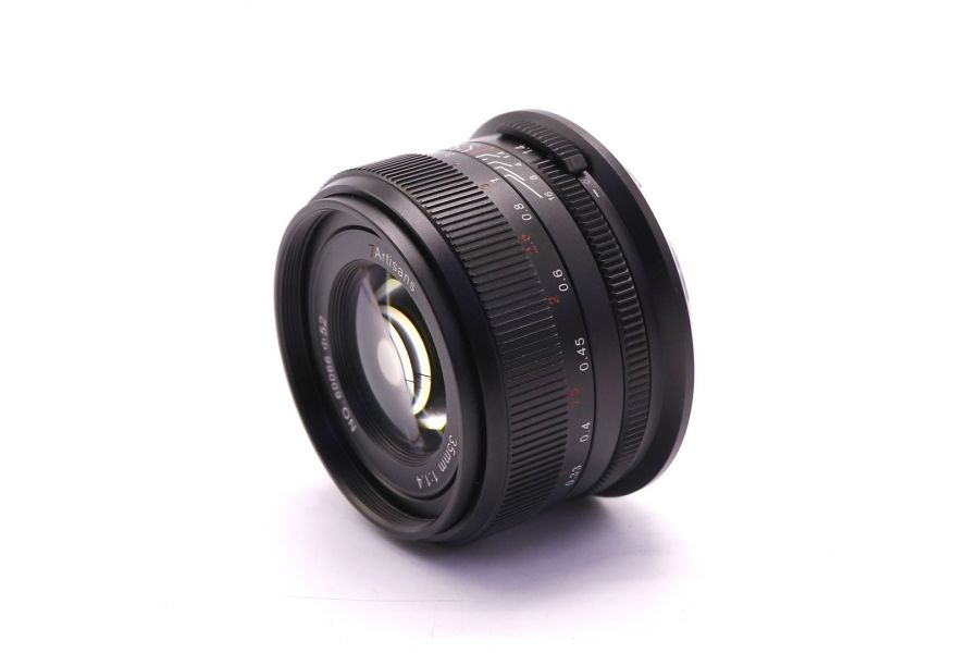 7Artisans 35mm f/1.4 III Canon EOS R в упаковке