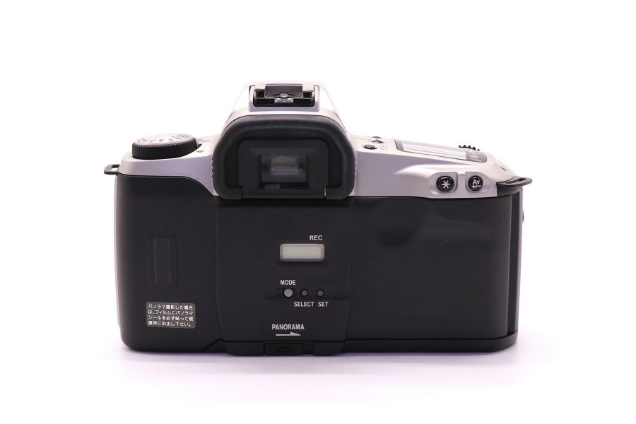 Canon EOS Kiss silver body (Taiwan)