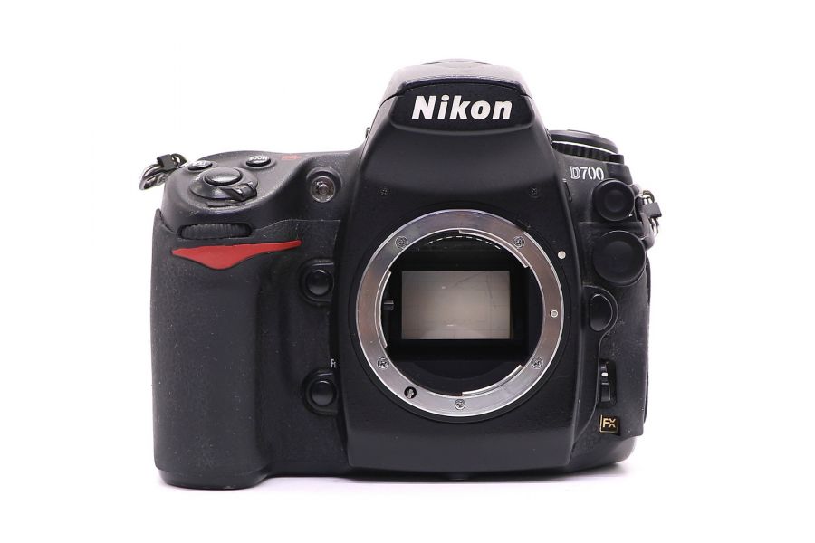 Nikon D700 body (пробег 130250 кадров)