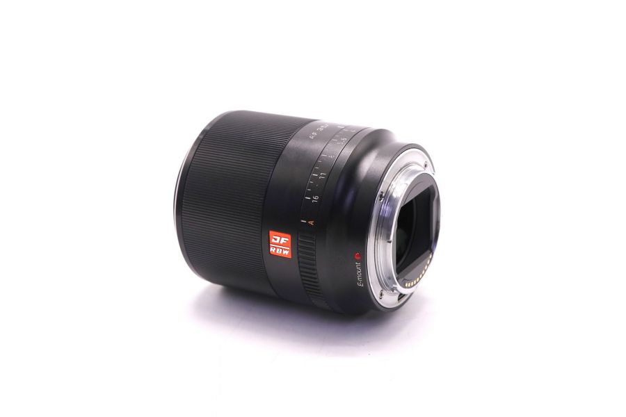Объектив Viltrox AF 35mm f/1.8 STM для Sony 