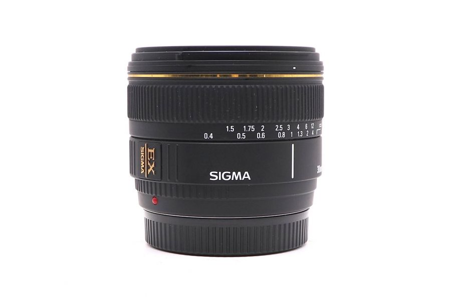 Sigma AF 30mm f/1.4 EX DC Sony A в упаковке