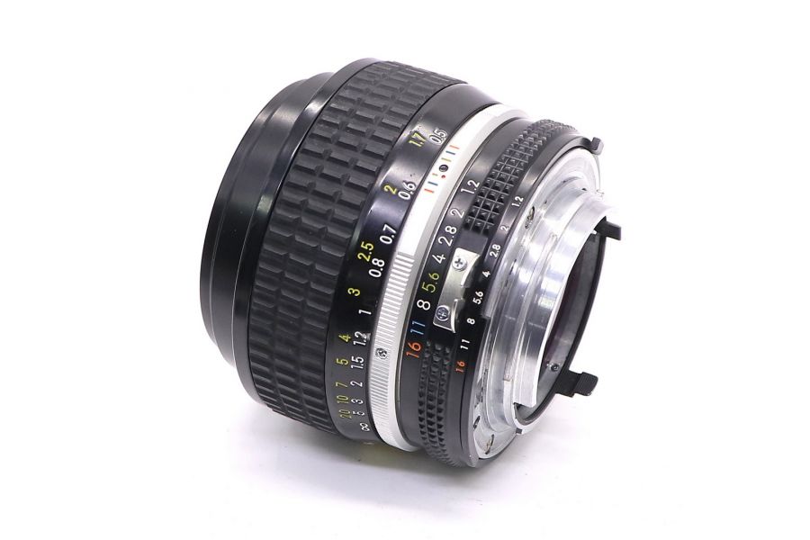 Nikon 50mm f/1.2 Nikkor