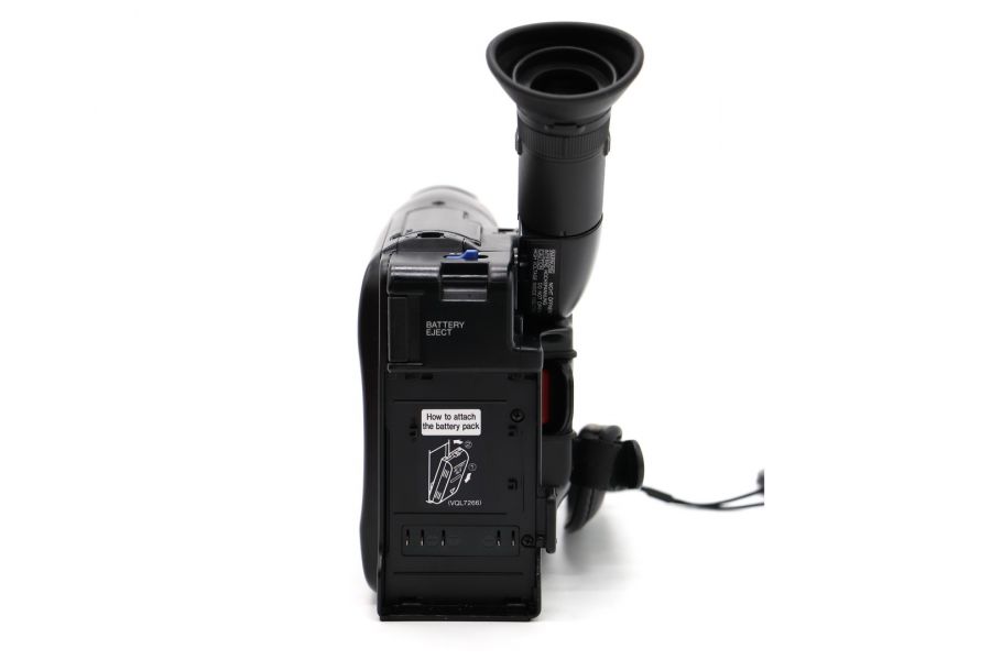 Видеокамера Panasonic NV-A3EN в упаковке