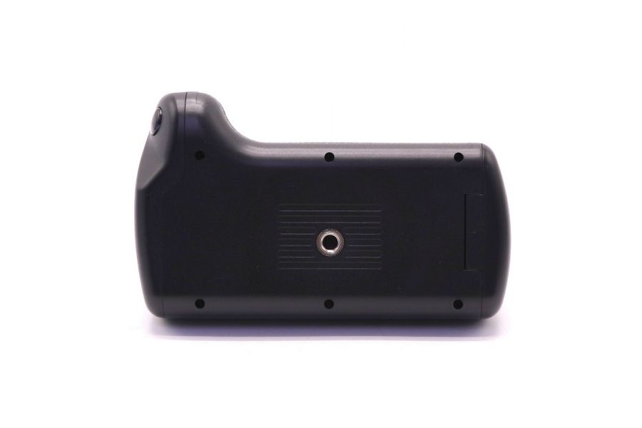 Батарейная ручка Canon BG-E10 в упаковке (China, 2015)