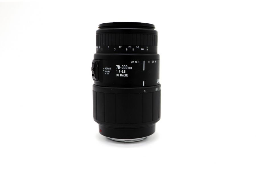 Sigma AF 70-300mm f/4-5.6 DL Macro for Sony A