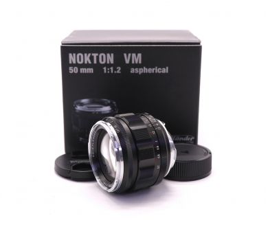 Voigtlander Nokton 50mm f/1.2 Aspherical в упаковке
