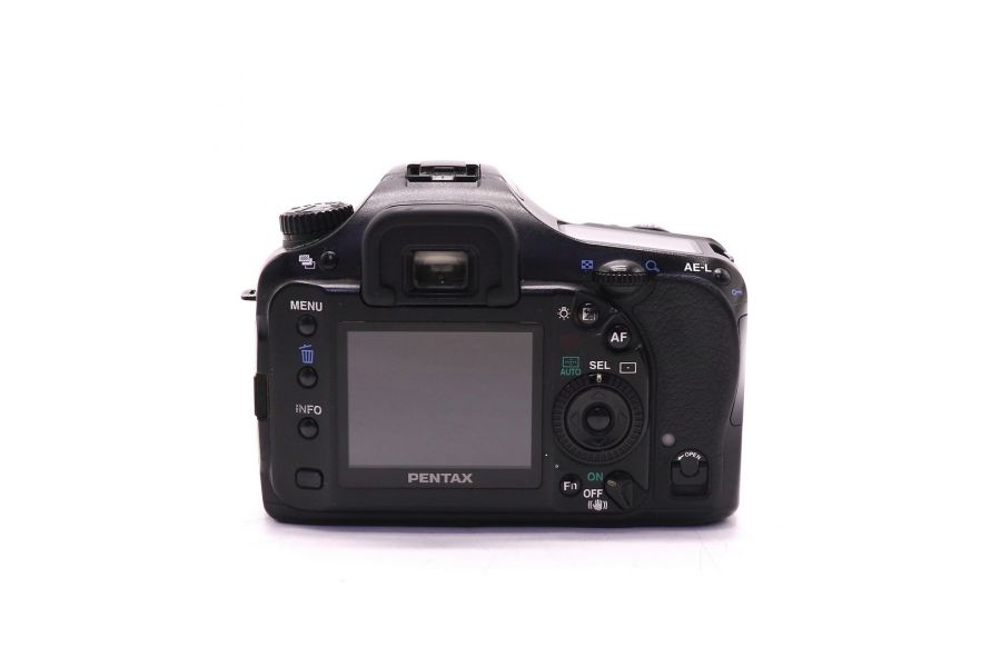 Pentax K10D kit (пробег 98095 кадров)