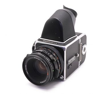 Hasselblad 500 C kit (Sweden, 1969)