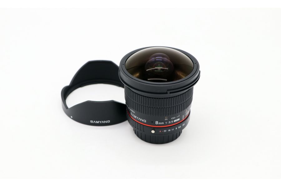 Samyang 8mm f/3.5 AS IF UMC Fish-eye CS II Pentax K