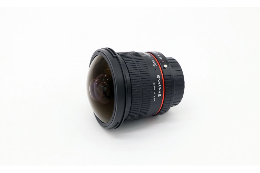 Samyang 8mm f/3.5 AS IF UMC Fish-eye CS II Pentax K