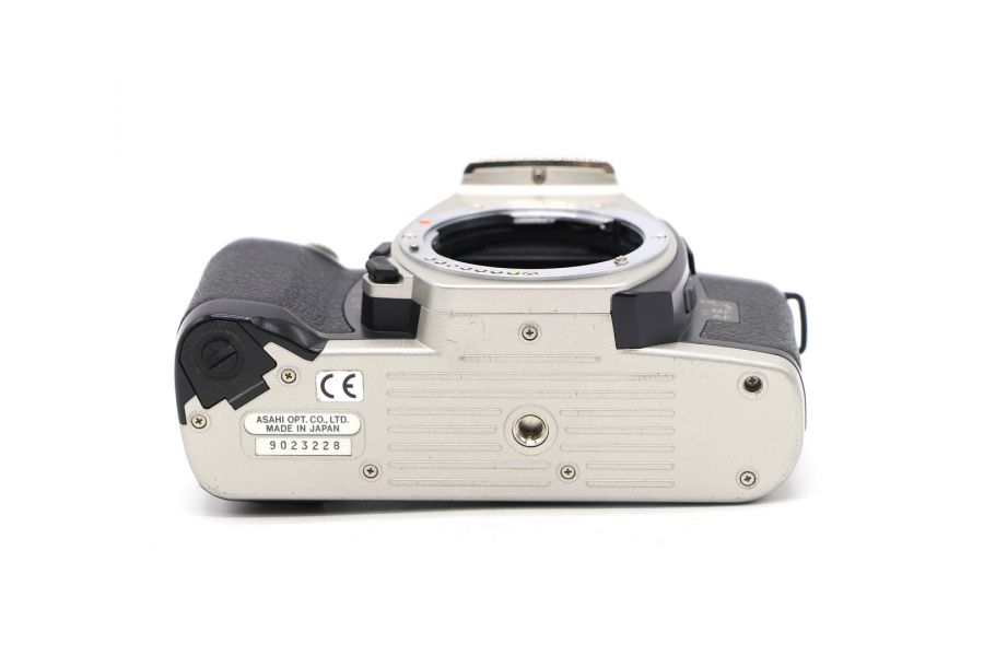 Pentax MZ-5N body неисправный 