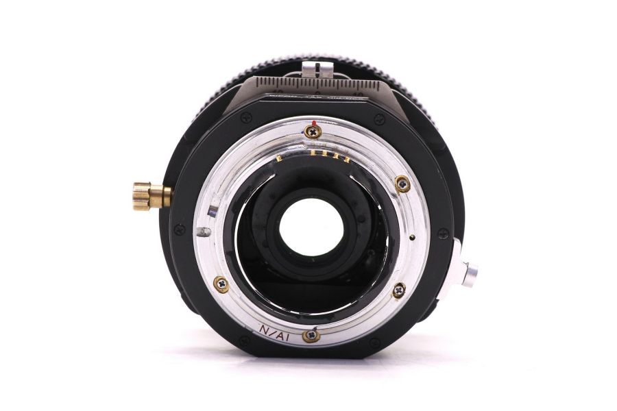 Nikon 28mm f/3.5 PC-Nikkor (Japan, 2006)