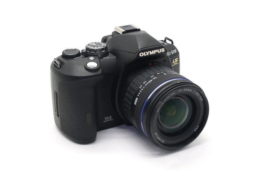 Olympus E-510 Double Zoom kit в упаковке (пробег 520 кадров)