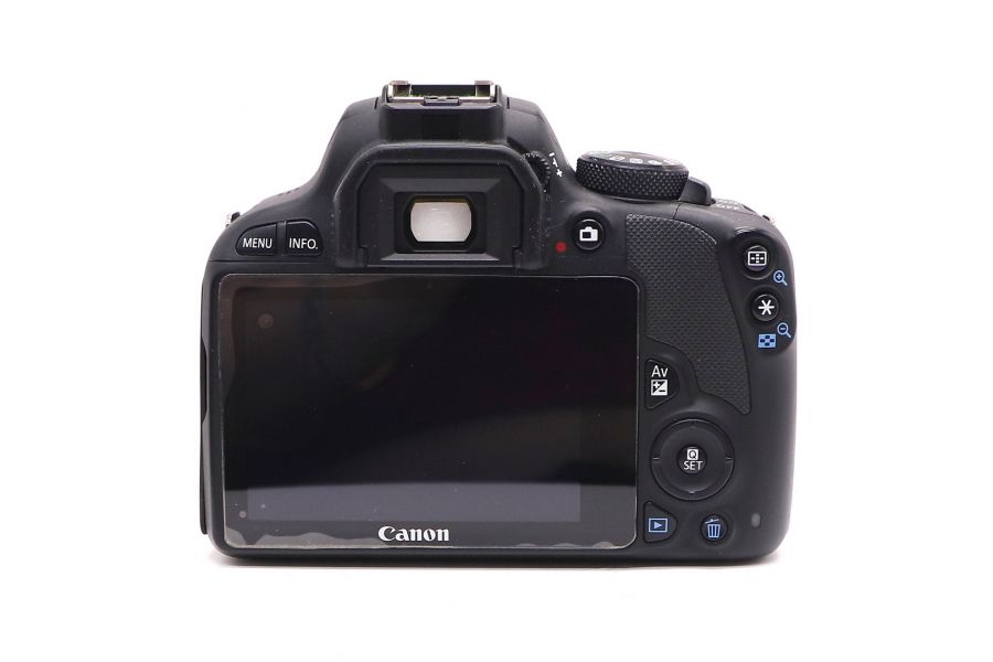 Canon EOS Rebel SL1 kit в упаковке (пробег 6955 кадров)