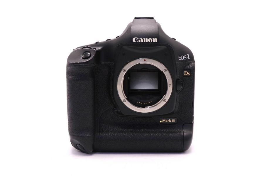 Canon EOS 1Ds Mark III body (Japan, 2007)