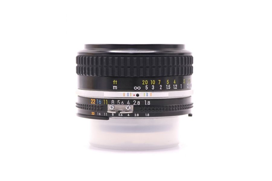 Nikon 50mm f/1.8 Nikkor в упаковке (Japan)