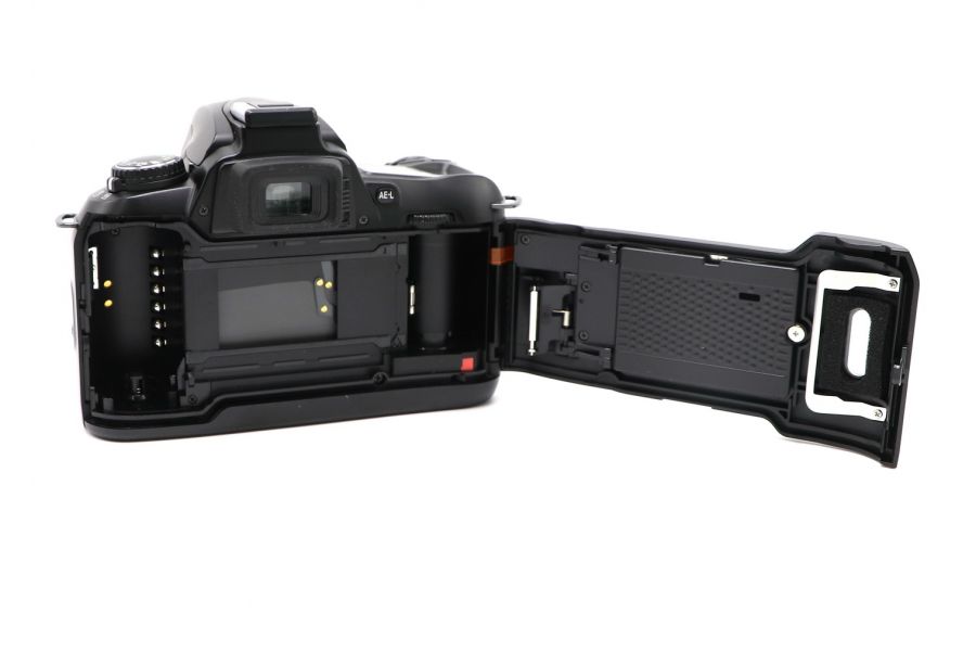 Nikon F75 body