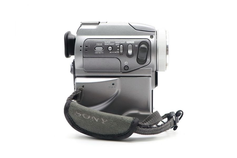 Видеокамера Sony DCR-PC115E