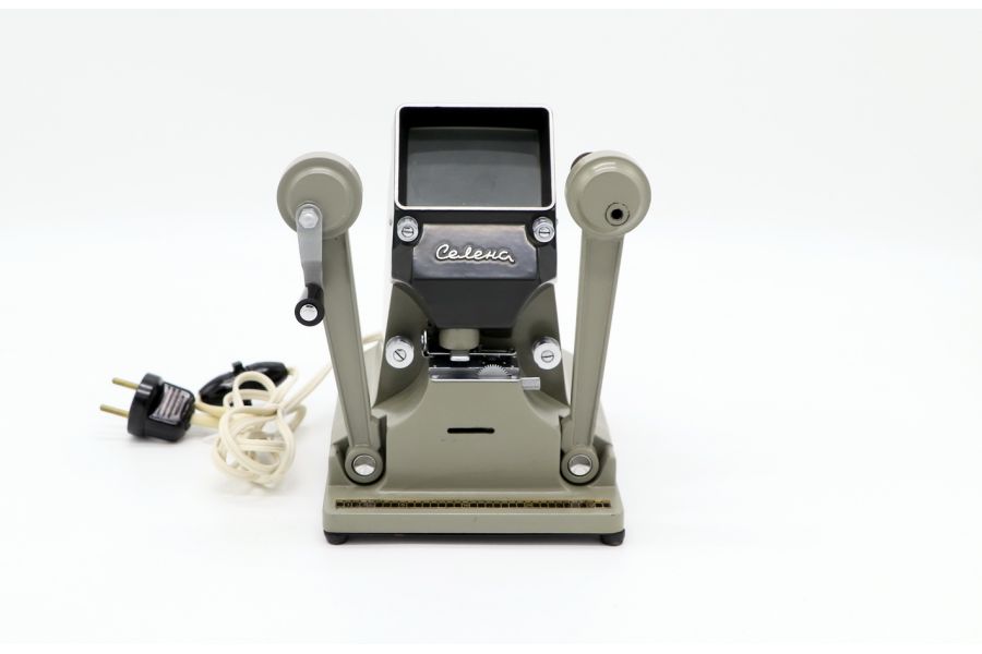 Монтажный столик Селена (в упаковке, новый)