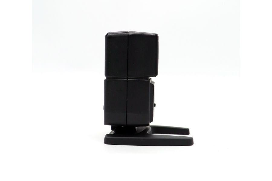 Фотовспышка Unomat 20B Auto в упаковке