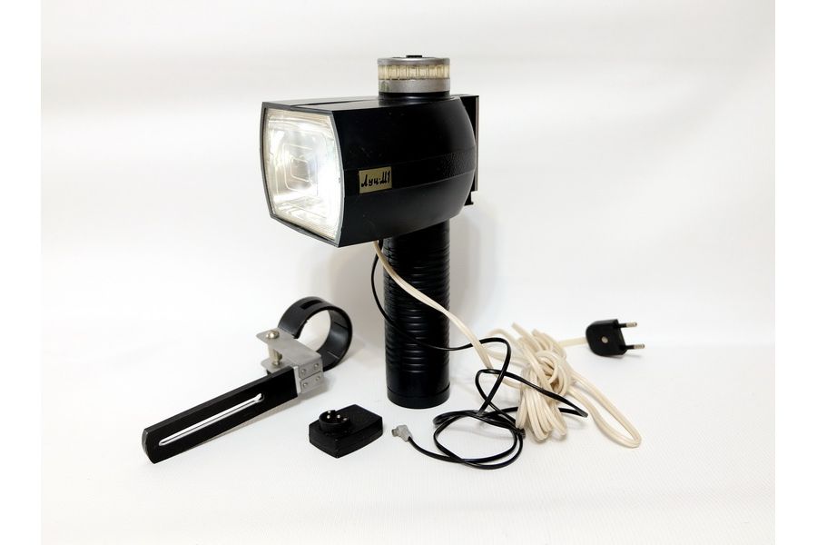 Фотовспышка Луч-М1 новая, в упаковке (СССР, 1987)