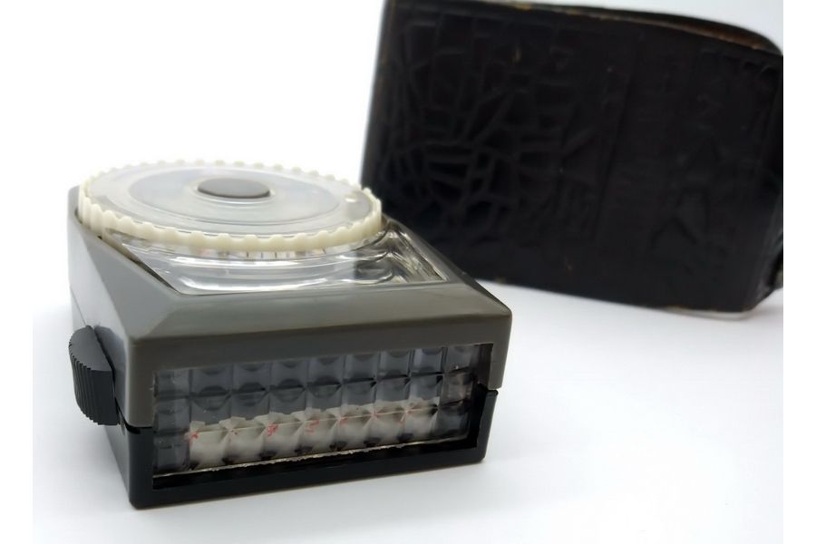 Экспонометр Ленинград-4 (СССР, 1964г.)