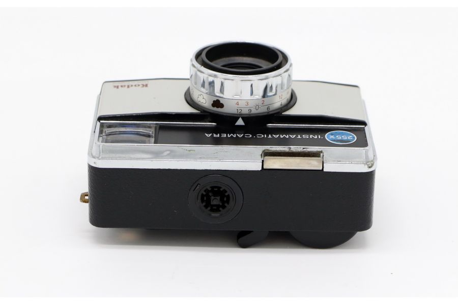 Kodak instamatic 255x (Germany, 1972)