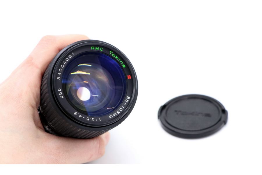 Tokina RMC 35-105mm f/3,5-4,3 Canon FD