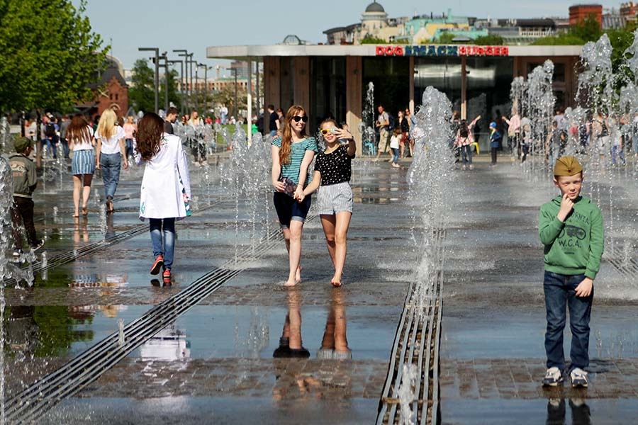 Tokina RMC 35-105mm f/3,5-4,3 Canon FD