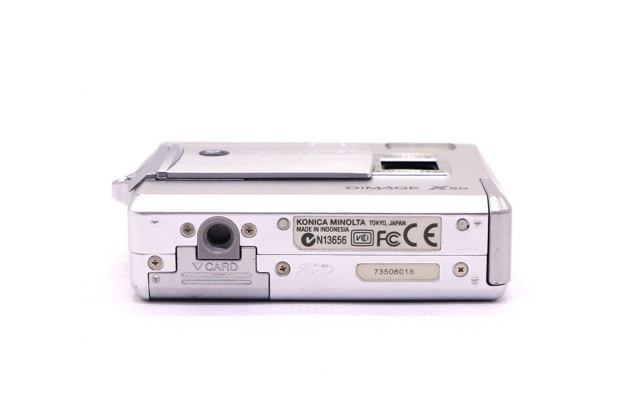 Konica Minolta DiMAGE X50