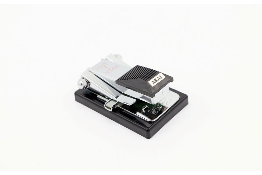 Резак для пленки Akai Splicing Kit SK-400