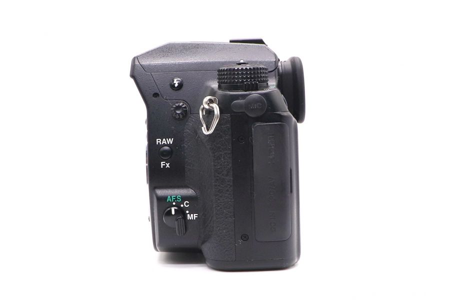 Pentax K-5 body (пробег 15125 кадров)